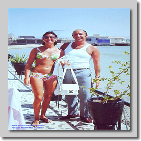 Cally Girl Doris Glazier with Pete Buckland (Eng) - Saudi Hadj 1972